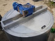 Емкость нержавеющая,  новая,  объем — 3, 8 куб.м., вертикальная,  рубашка,  